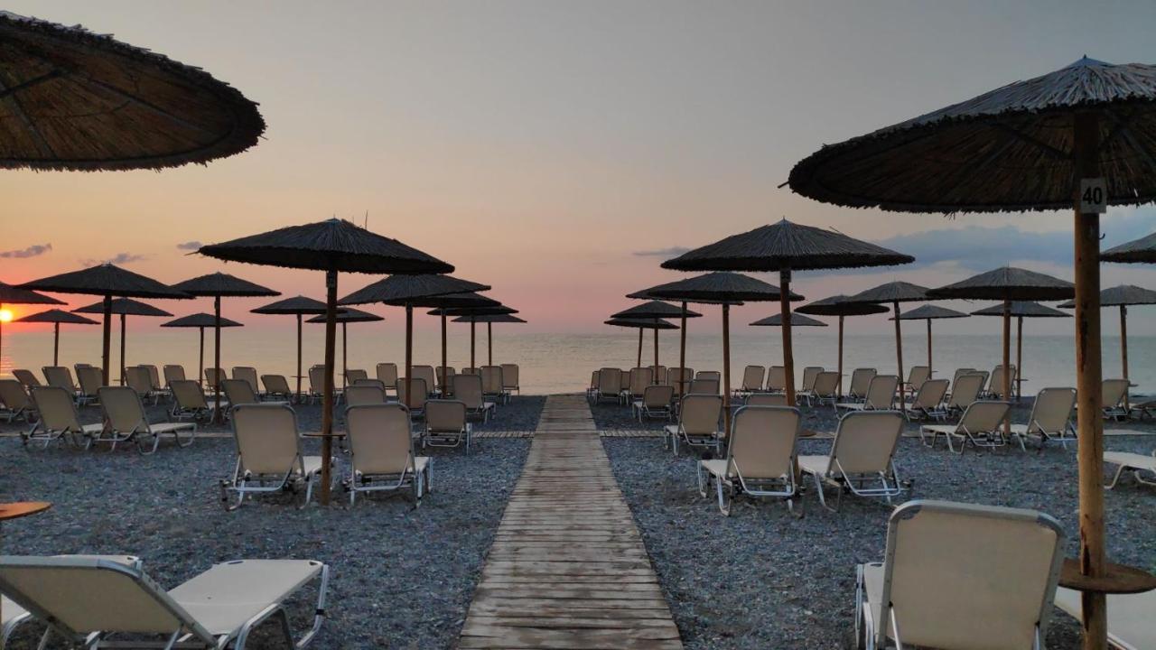 Camping Mitikas And Bungalows Πλάκα Λιτόχωρου Εξωτερικό φωτογραφία